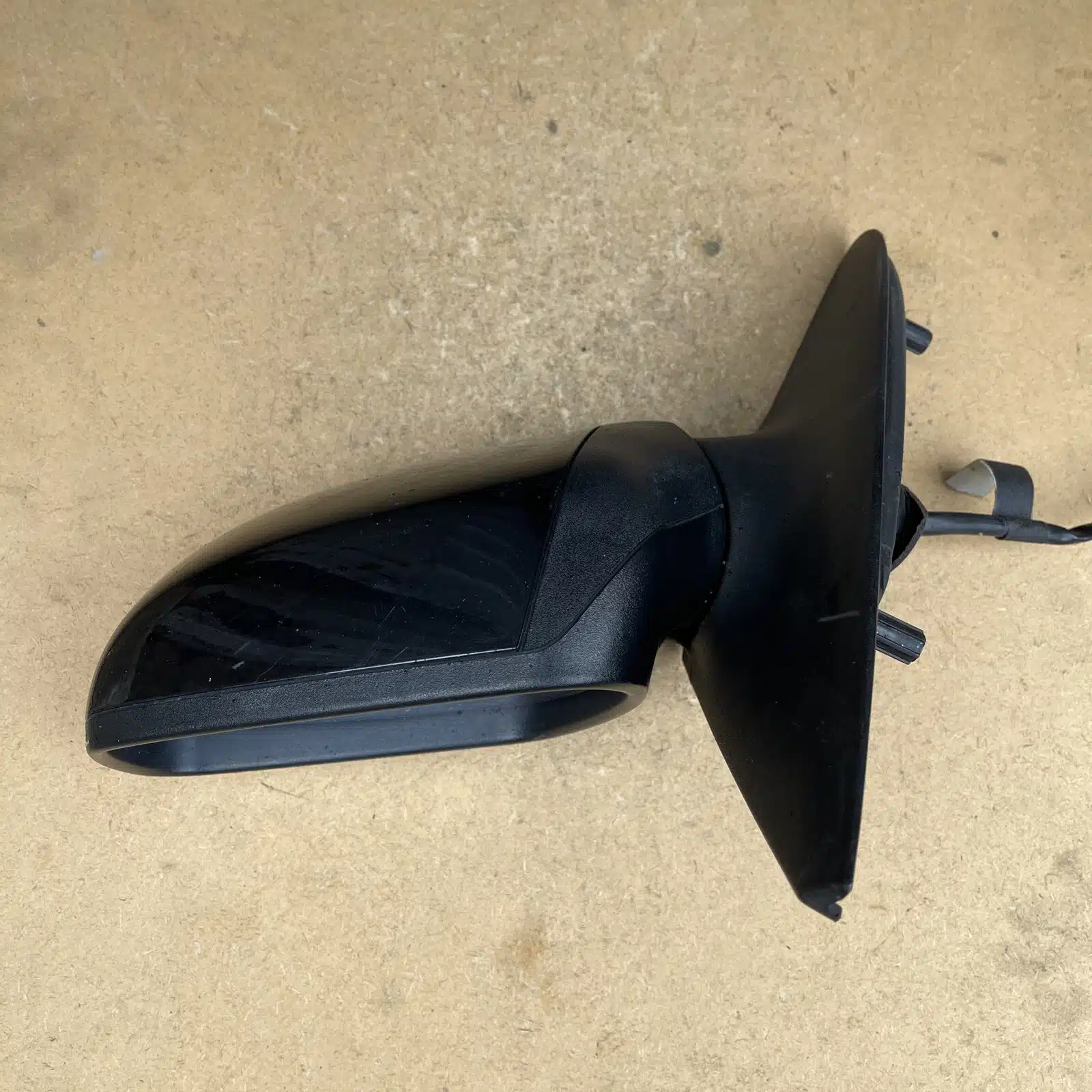 FORD MONDEO 00-07 LEFT PASSENGER SIDE FRONT DOOR ELECTRIC WING MIRROR E9014236