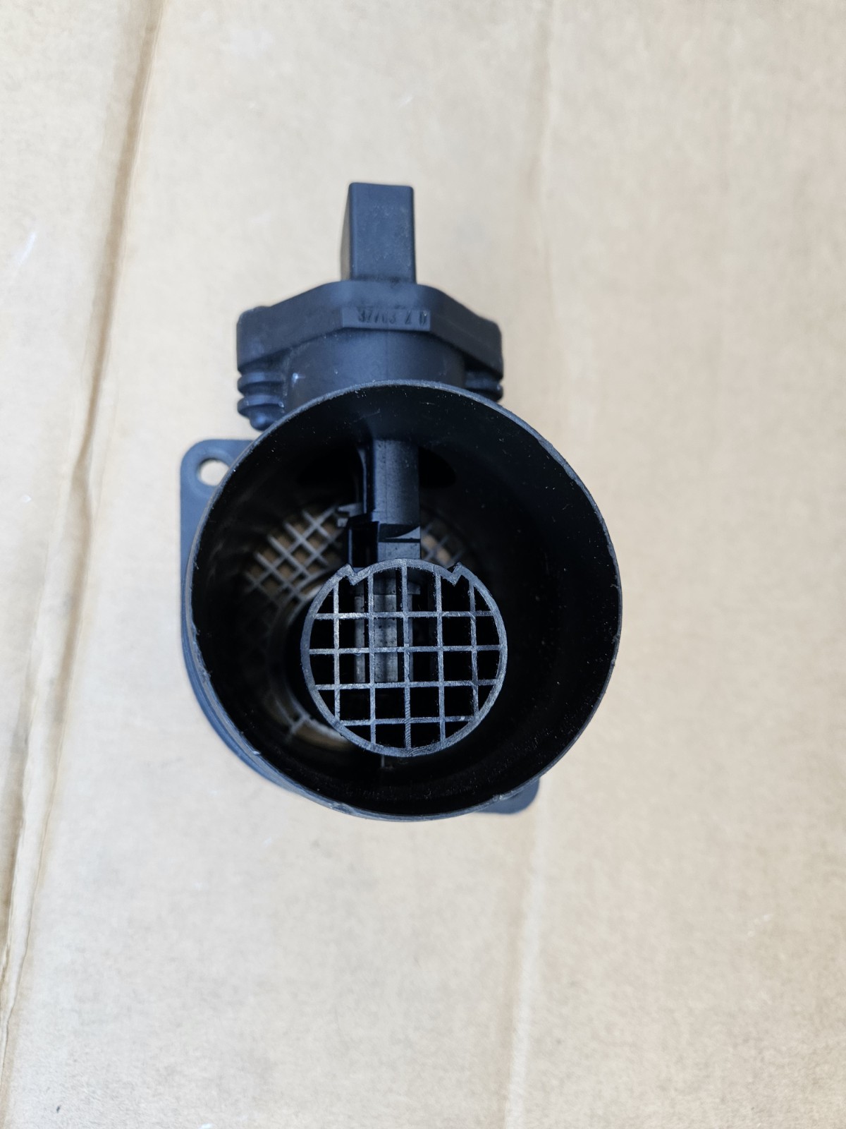 AUDI A4 AIR MASS FLOW METER SENSOR 0281002531 038906461B - Image 4