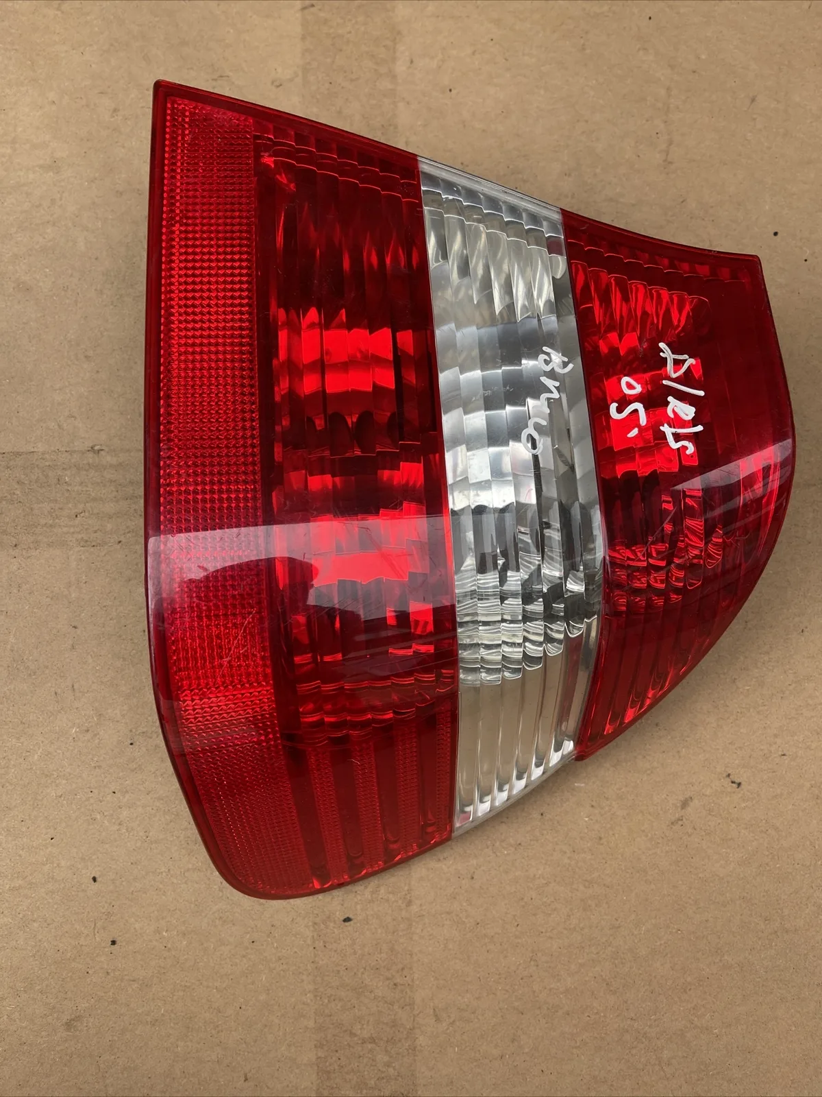 BMW 3 S E46 2000 2005 RIGHT DRIVER SIDE REAR TAIL LIGHTS 694653601 6946536-01 - Image 3