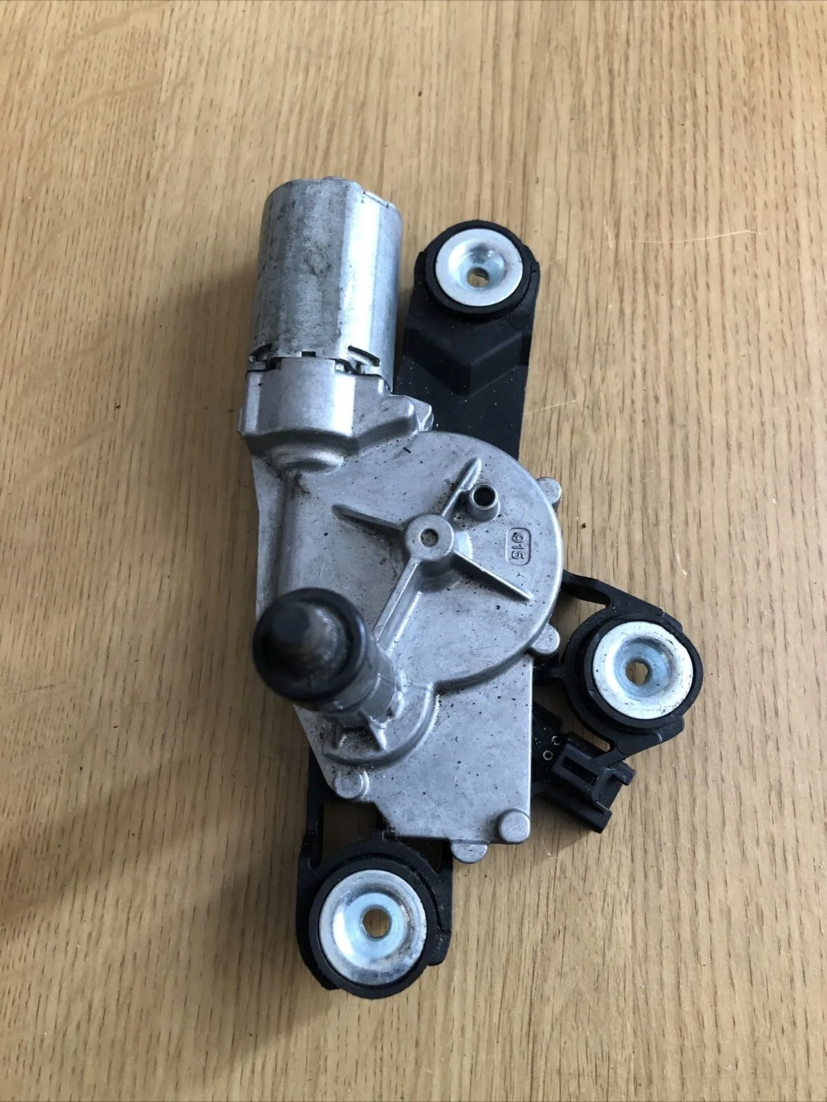 FORD FOCUS II C-MAX SM-MAX REAR WINDOW WIPER MOTOR 3M51R17K441AF 31218473