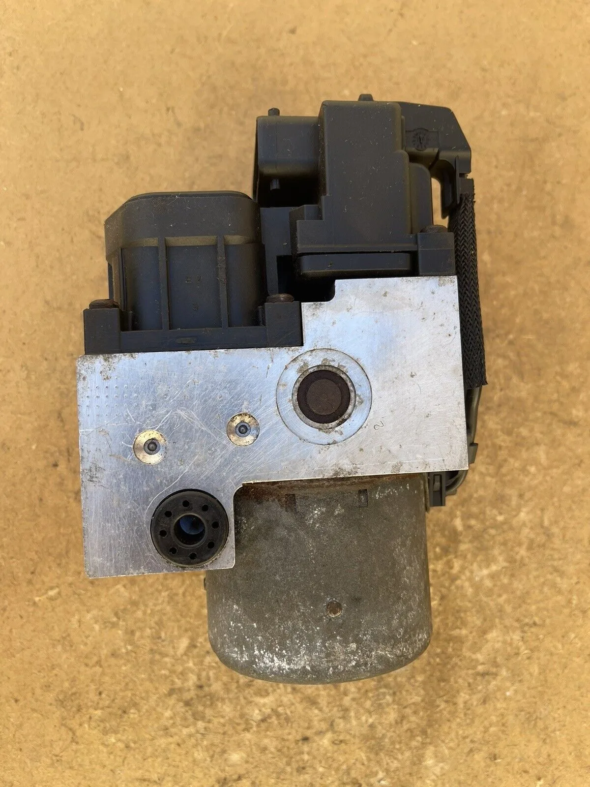 RENAULT SCENIC I 1997 2003 ABS PUMP CONTROL MODULE UNIT 0265216732 7700432643 - Image 2