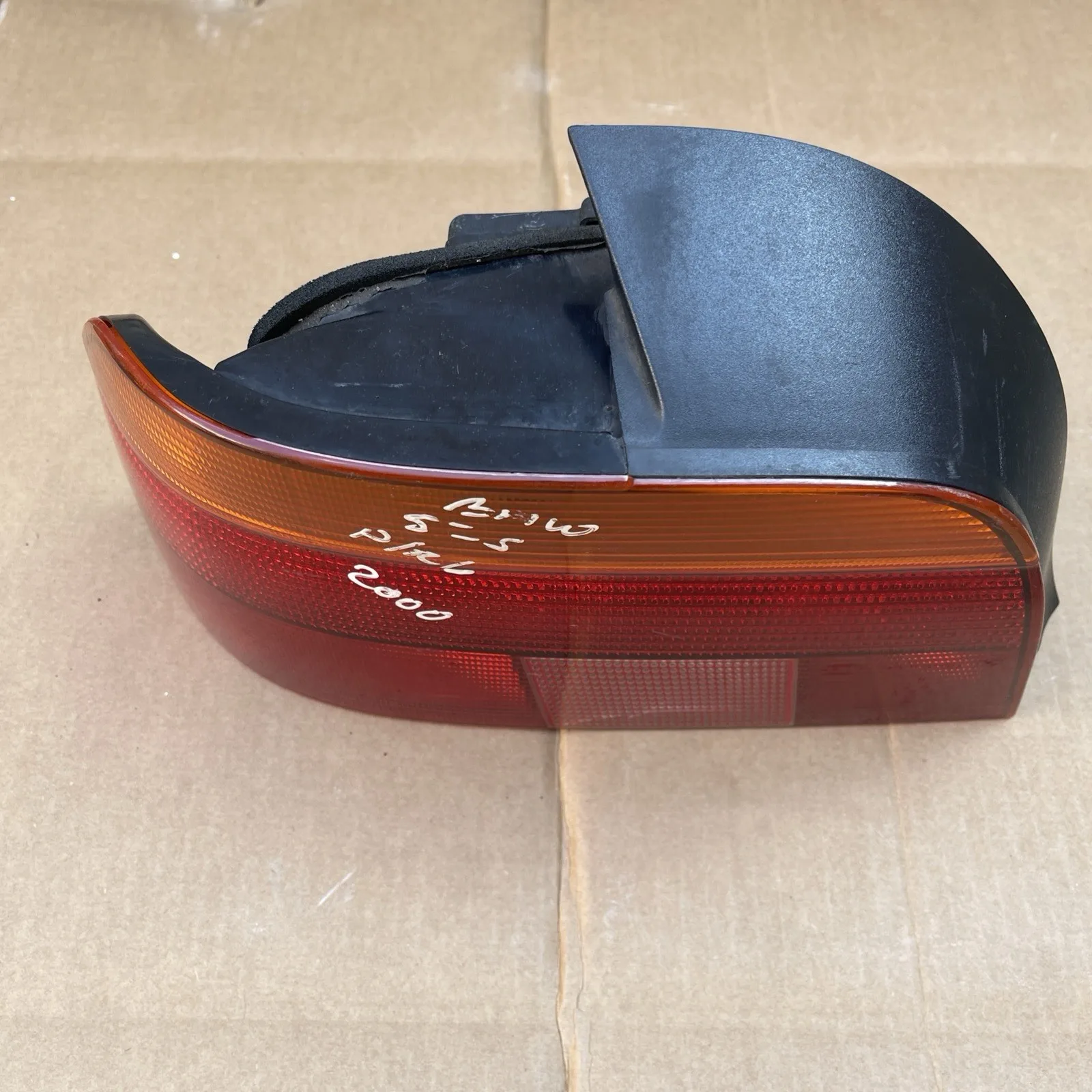 BMW 5 SERIES E39 1996 2003 LEFT PASSENGER SIDE REAR TAIL LIGHTS 14603300 - Image 2