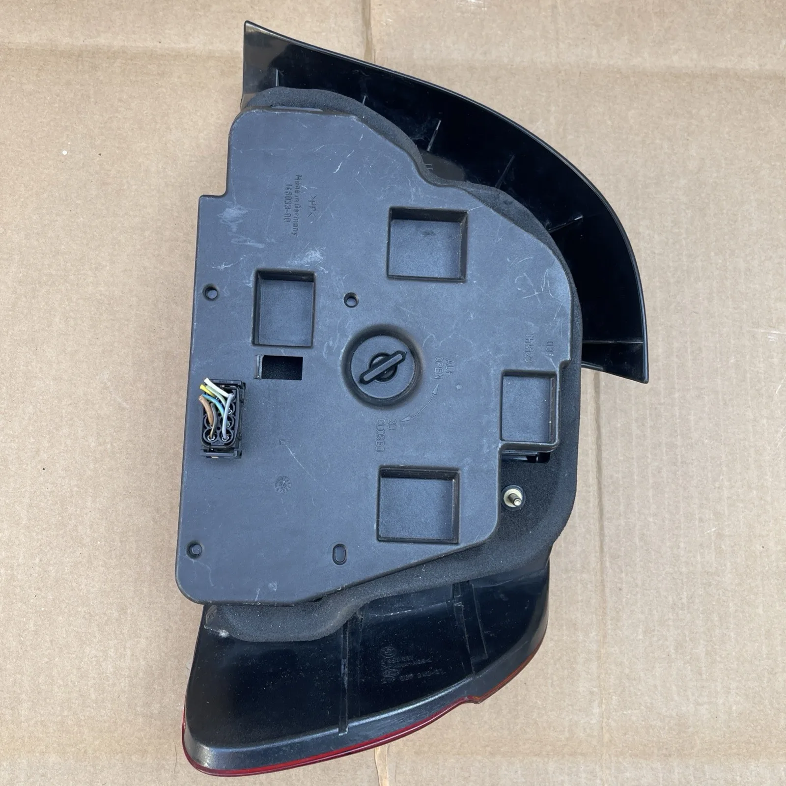 BMW 5 SERIES E39 1996 2003 LEFT PASSENGER SIDE REAR TAIL LIGHTS 14603300 - Image 4