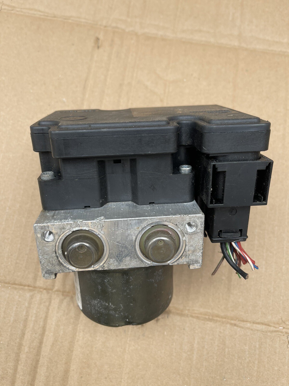 FORD FOCUS C-MAX 2003-2010 ABS PUMP CONTROL MODULE UNIT 3M512M110CA 10096001103 - Image 6