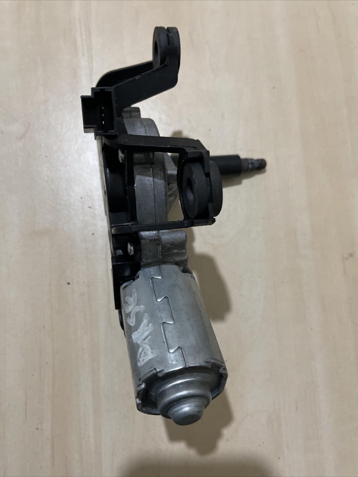 RENAULT MEGANE Mk2 TAILGATE REAR WIPER MMOTOR 8200080900 - Image 8