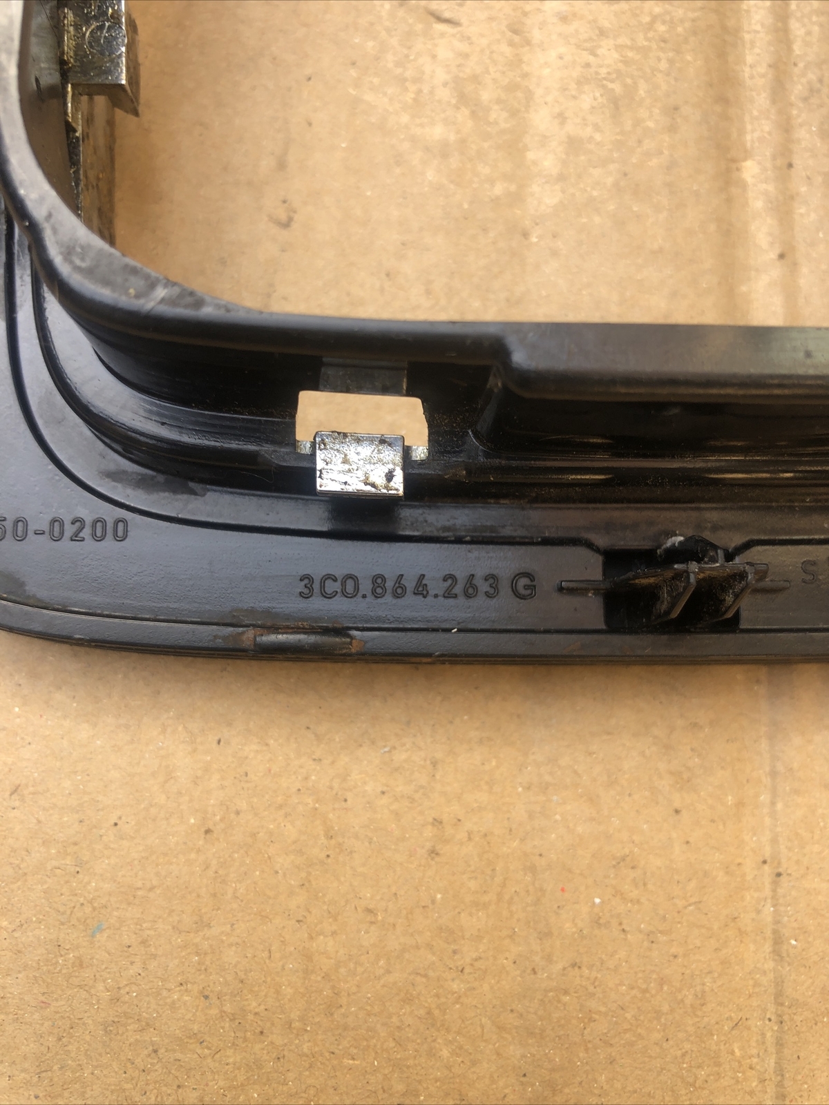 VOLKSWAGEN PASSAT B6 2005-2010 GEAR SHIFTER SURROUND TRIM 3C0864263G - Image 6