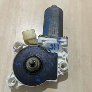 MERCEDES E W211 02-09 NEARSIDE PASSENGER FRONT WINDOW MOTOR REGULATOR 0130821970