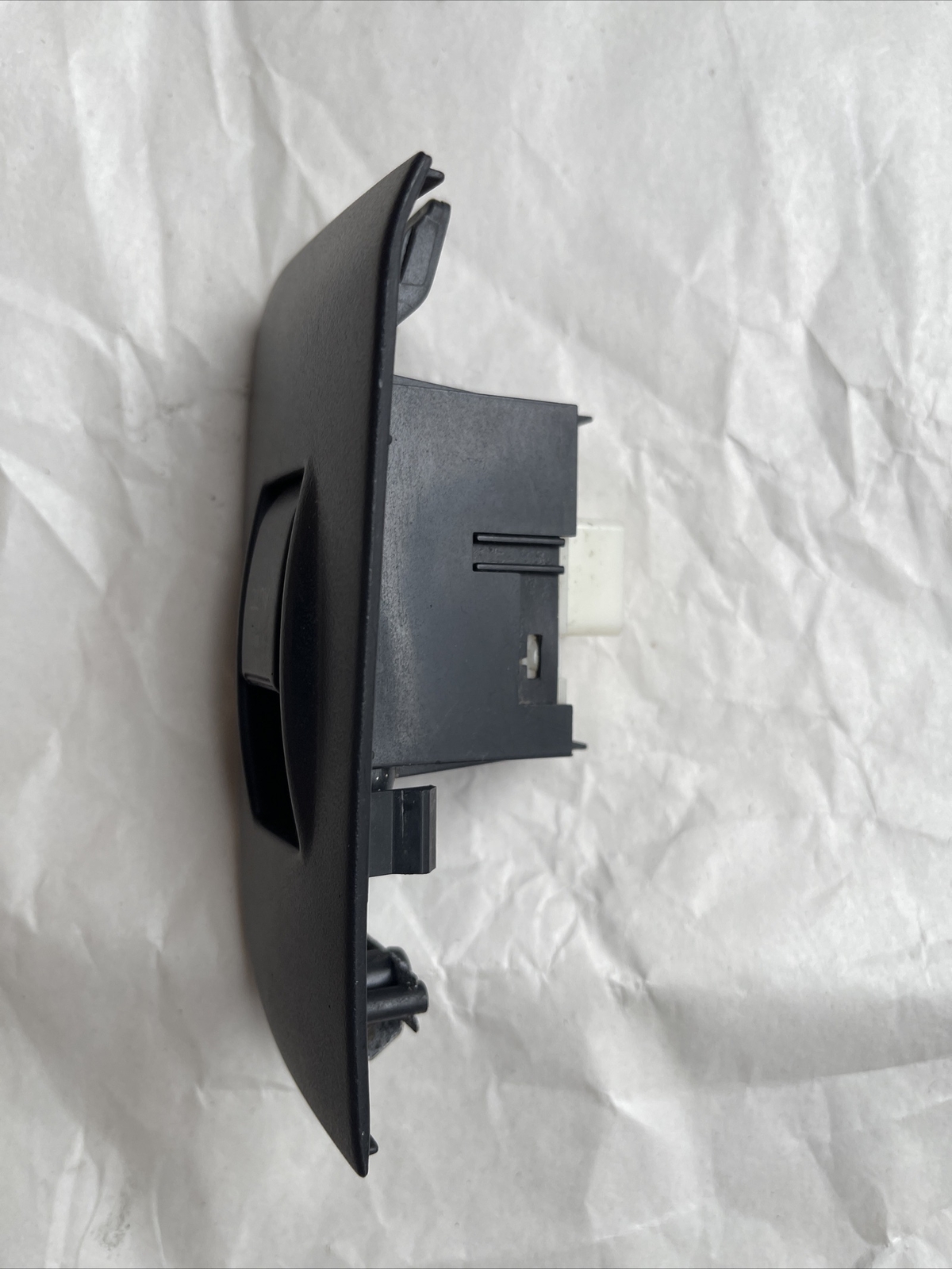 TOYOTA AVENSIS T25 2003-2008 LEFT SIDE FRONT WINDOW CONTROL SWITCH 7423205160 - Image 3