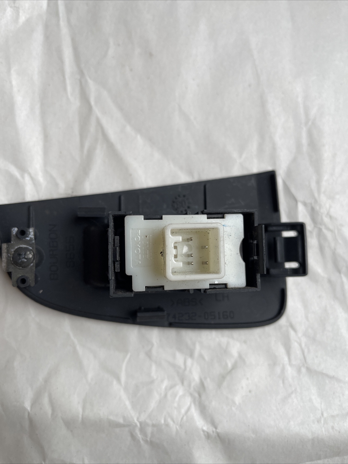 TOYOTA AVENSIS T25 2003-2008 LEFT SIDE FRONT WINDOW CONTROL SWITCH 7423205160 - Image 5
