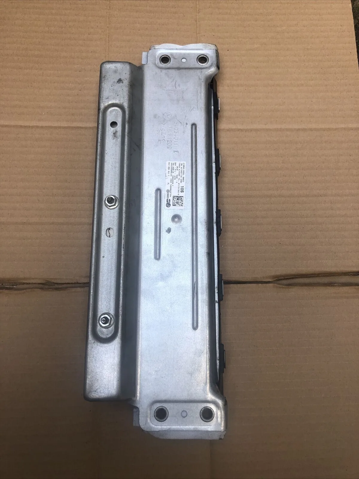 VW VOLKSWAGEN GOLF VI KNEE AIRBAG OEM 34034011E - Image 2