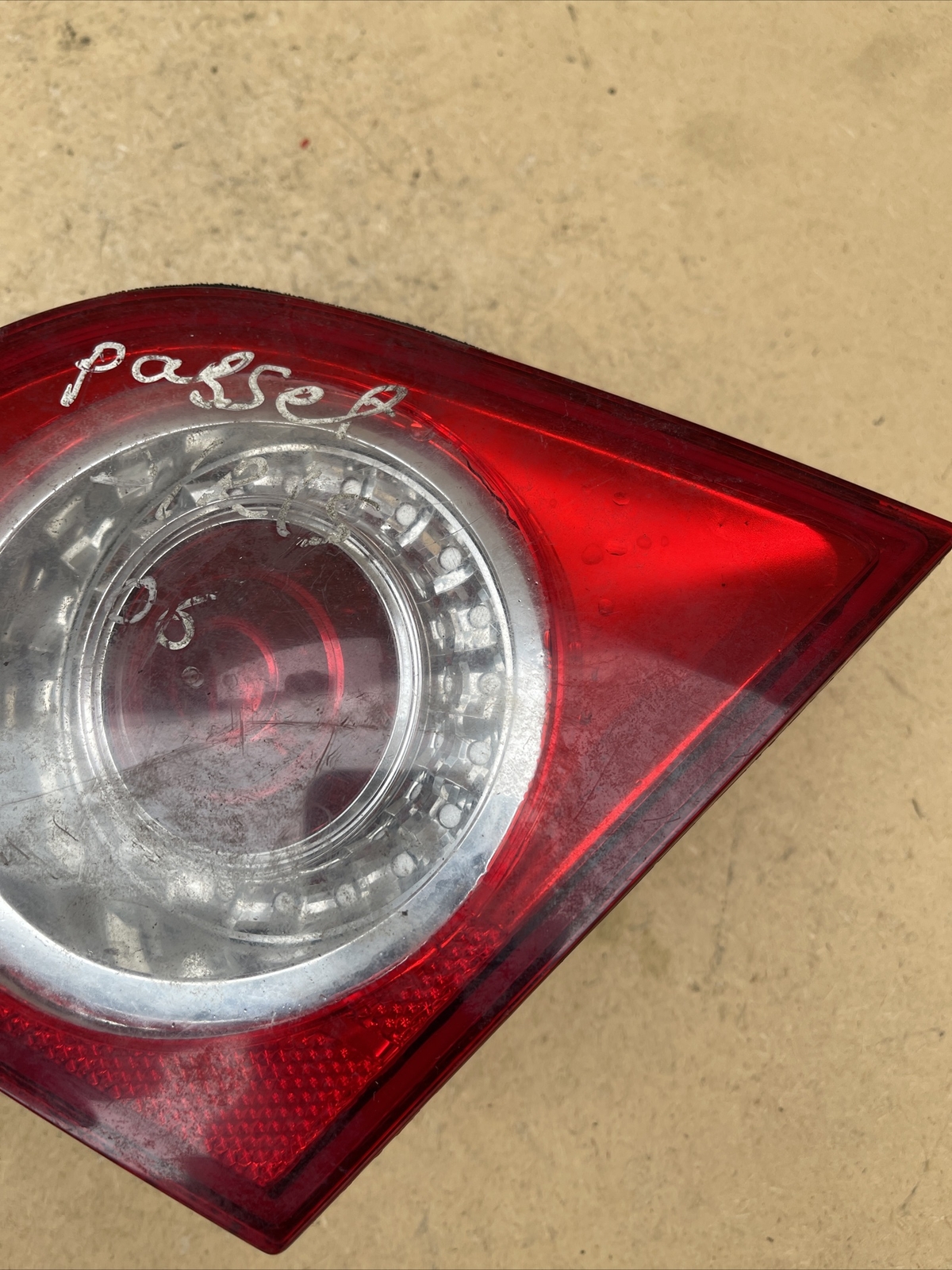 VW VOLKSWAGEN PASSAT B6 2006-2010 RIGHT DRIVER SIDE REAR TAIL LIGHTS 3C5945094F - Image 3