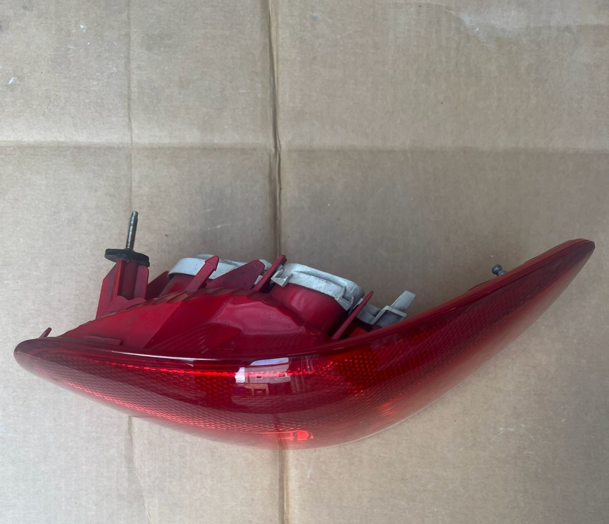 AUDI A3 (8P) 2003-2012 RIGHT DRIVER SIDE REAR TAIL LIGHTS 8P0945096A - Image 2