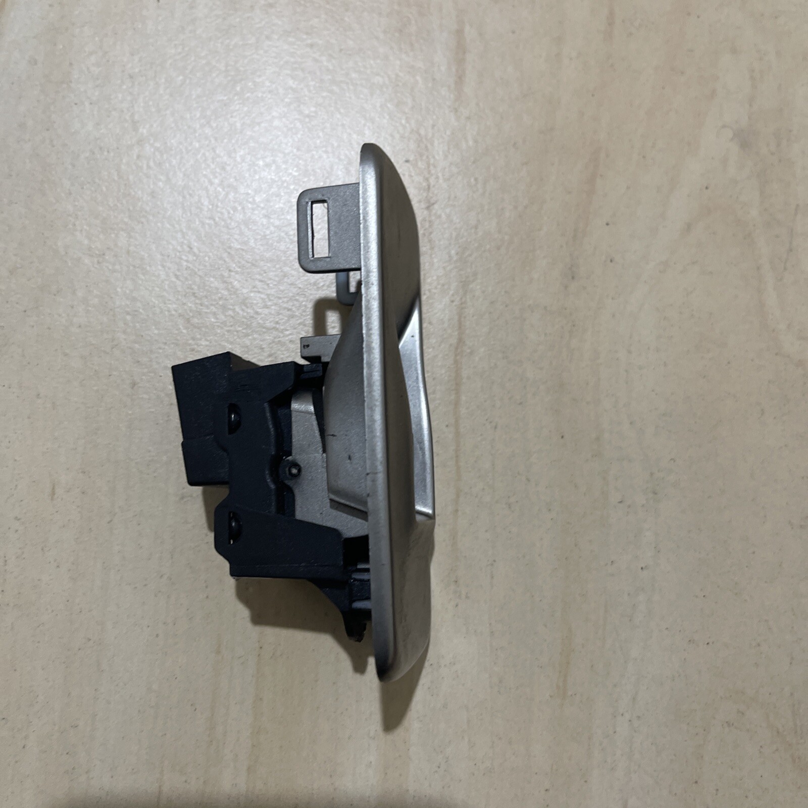 JAGUAR XF 07-15 REAR LEFT OR RIGHT ELECTRIC WINDOW CONTROL SWITCH 8X2314717AB - Image 5