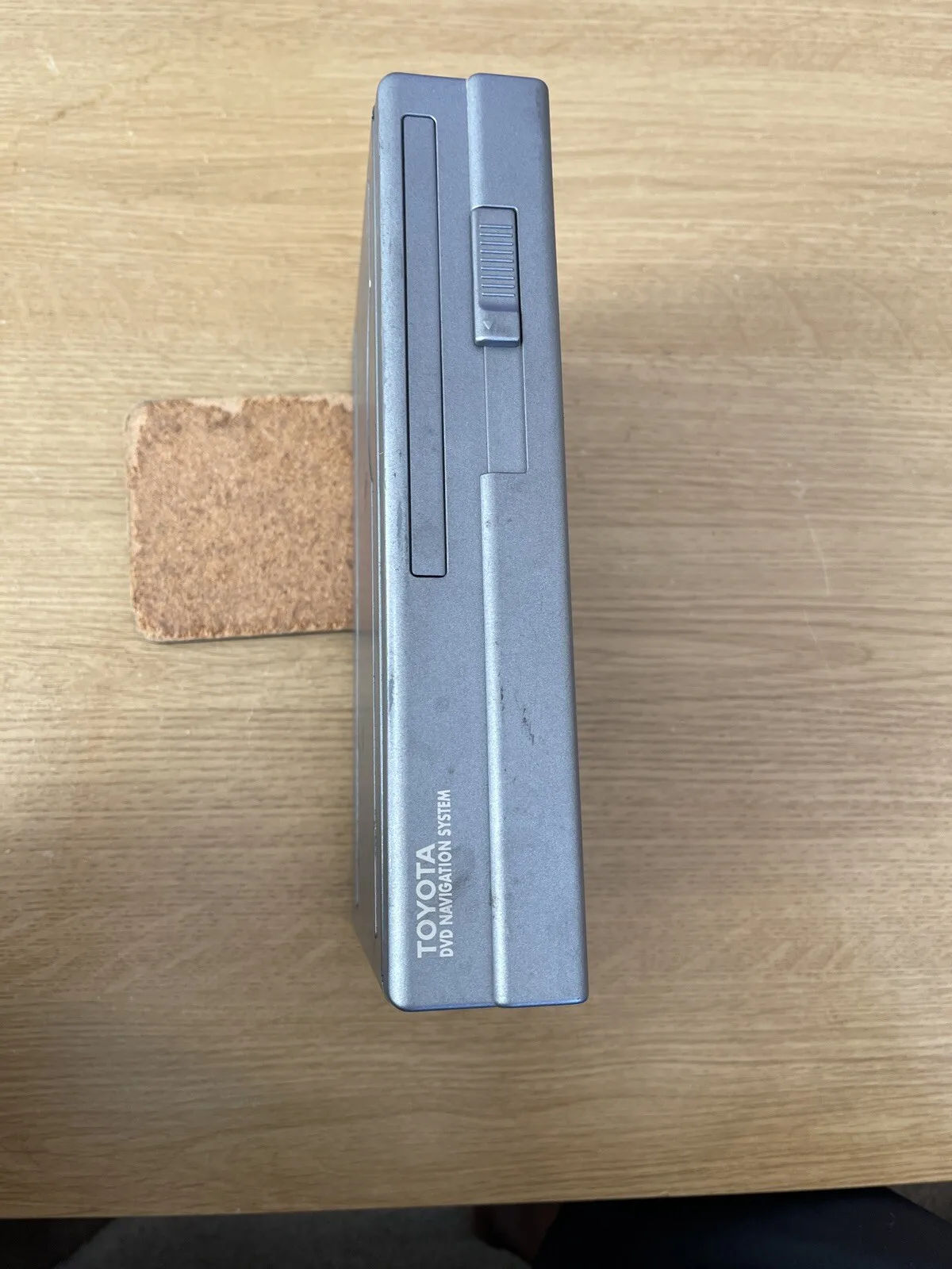 TOYOTA AVENSIS COROLLA VERSO RAV4 DVD NAVIGATION SYSTEM UNIT 0866200870 - Image 3