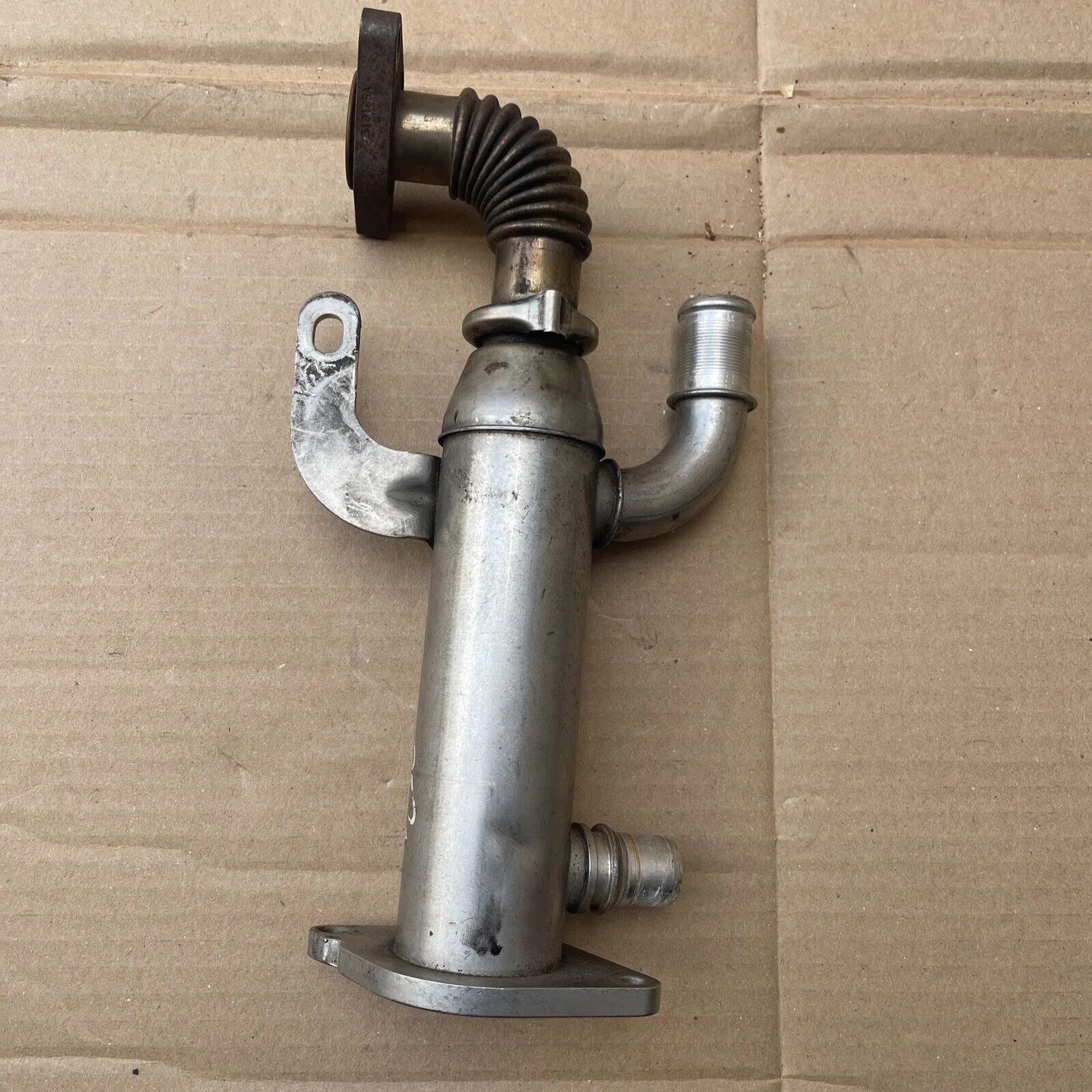 EGR VALVE COOLER 9645689780 785816W FITS VOLVO FORD PEUGEOT CITROEN - Image 3
