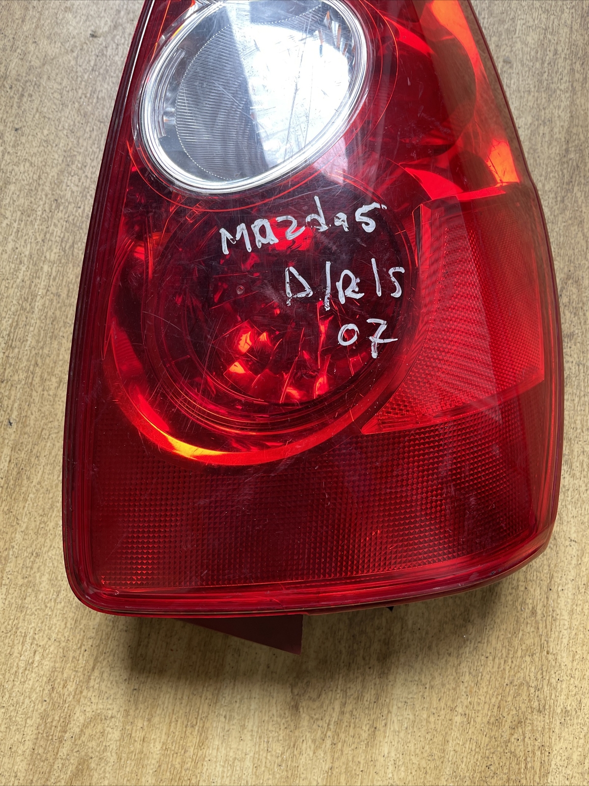 MAZDA 5 2005-2010 RIGHT SIDE DRIVER REAR TAIL LIGHTS C23551150 - Image 2