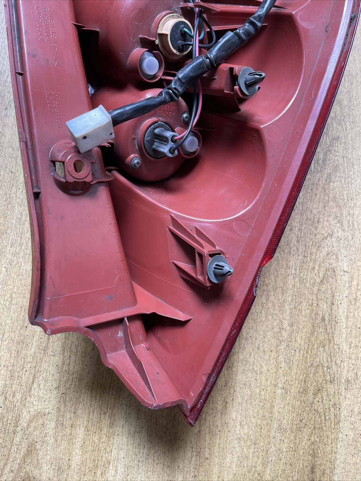 MAZDA 5 2005-2010 RIGHT SIDE DRIVER REAR TAIL LIGHTS C23551150 - Image 6