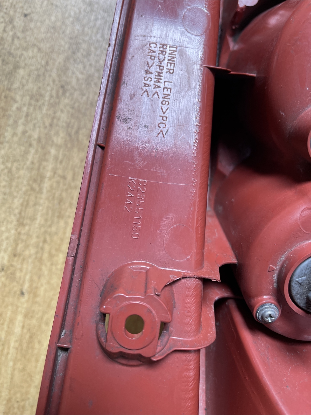 MAZDA 5 2005-2010 RIGHT SIDE DRIVER REAR TAIL LIGHTS C23551150 - Image 9