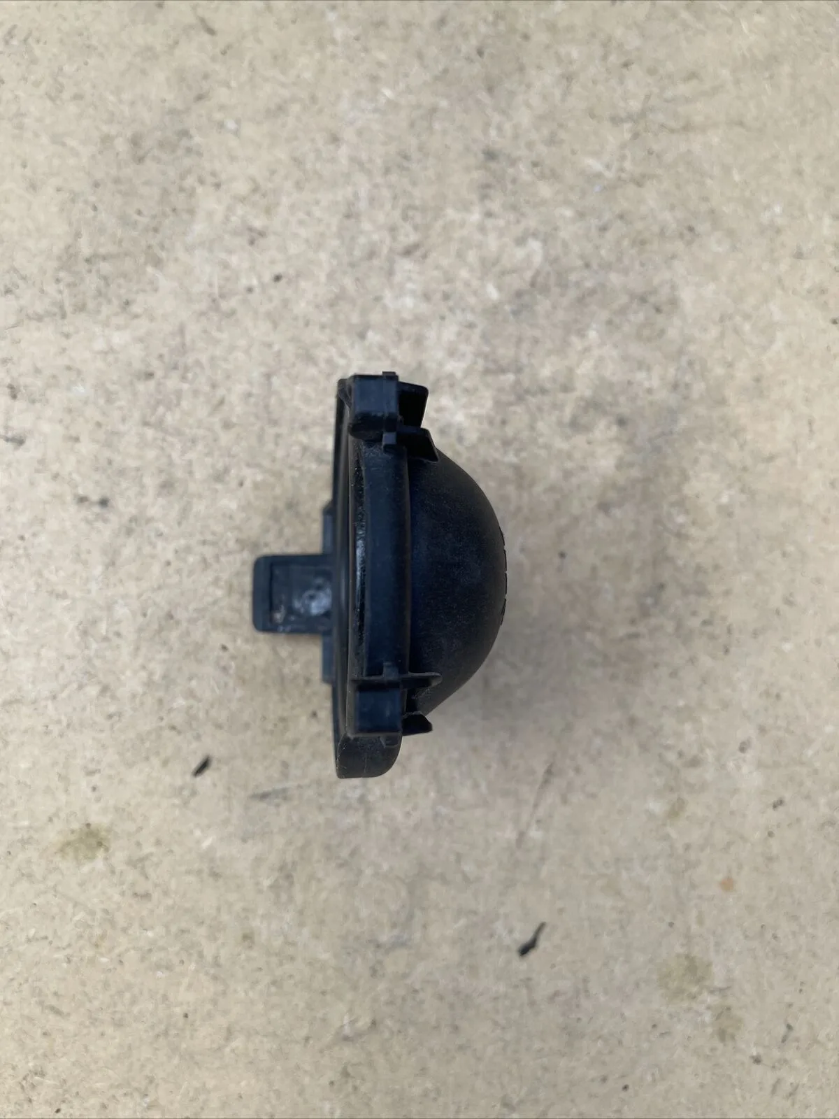 MERCEDES-BENZ A W169 HEADLIGHT HEADLAMP DUST CAP COVER LID 1305239192 - Image 3