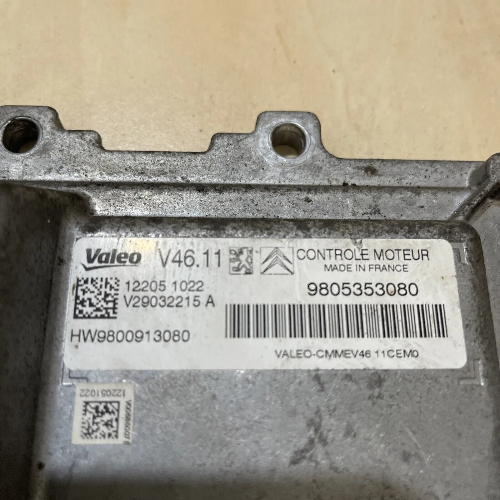 PEUGEOT 208 2012-2019 ENGINE CONTROL UNIT MODULE 9805353080 V29032215A - Image 2