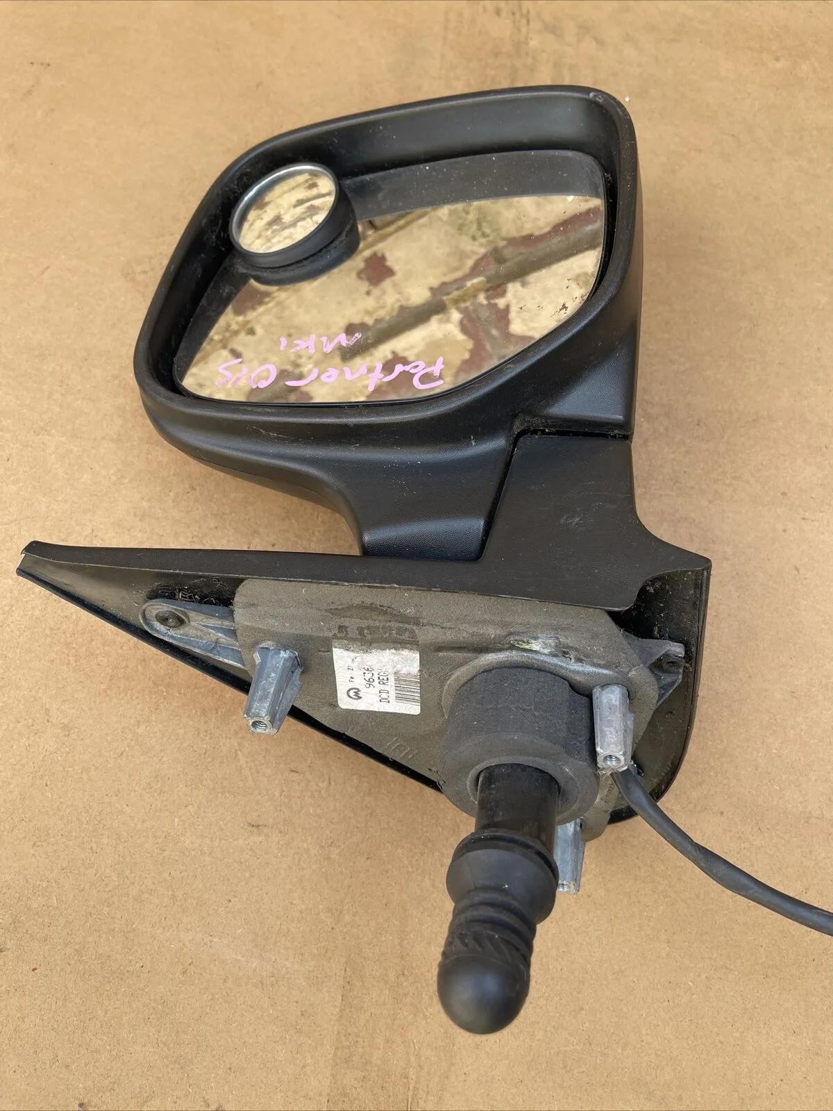 PEUGEOT PARTNER RIGHT DRIVER SIDE FRONT DOOR MANUEL WING MIRROR 96193823XT - Image 3