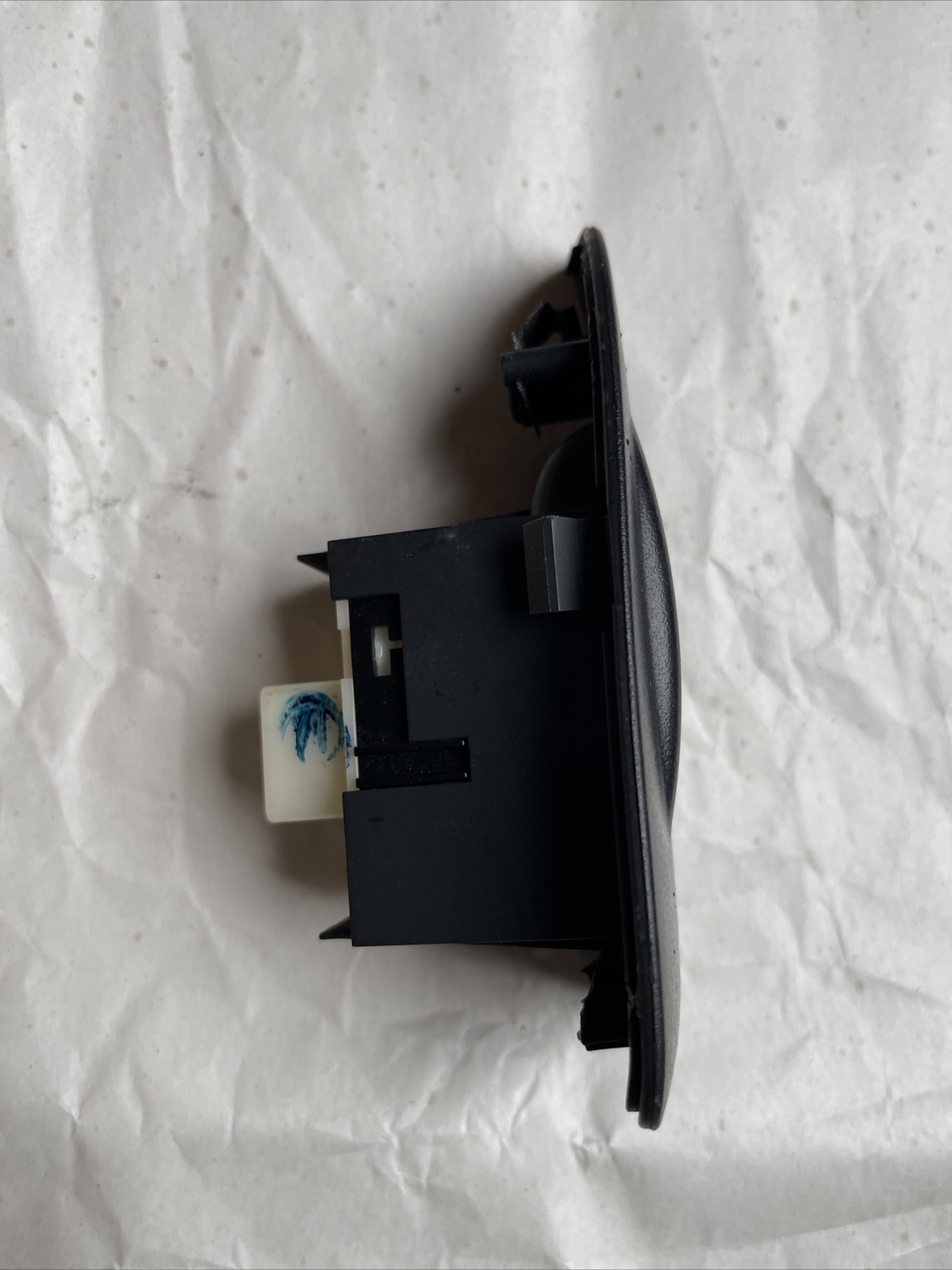 TOYOTA AVENSIS T25 2003-2008 RIGHT SIDE REAR WINDOW CONTROL SWITCH 7427105020 - Image 4