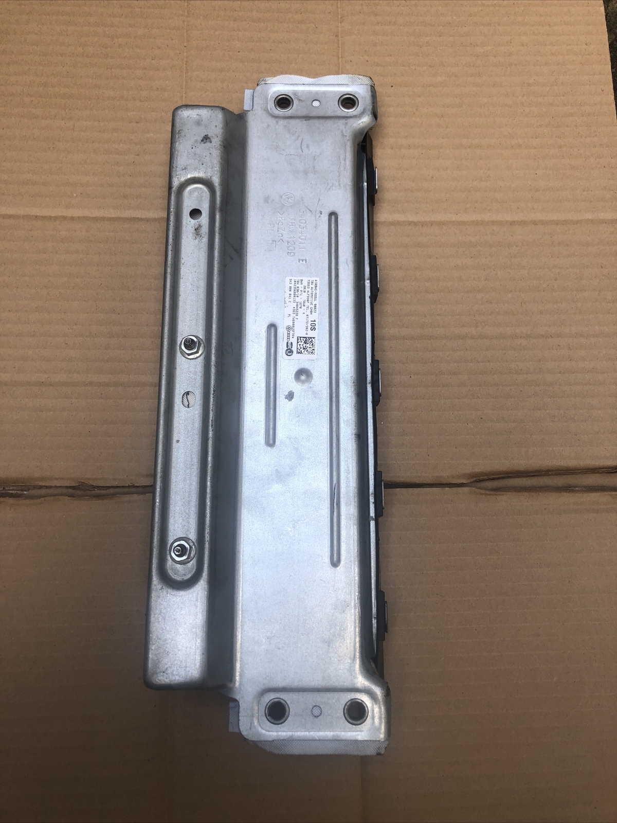 VW VOLKSWAGEN GOLF VI KNEE AIRBAG 34034011E - Image 2