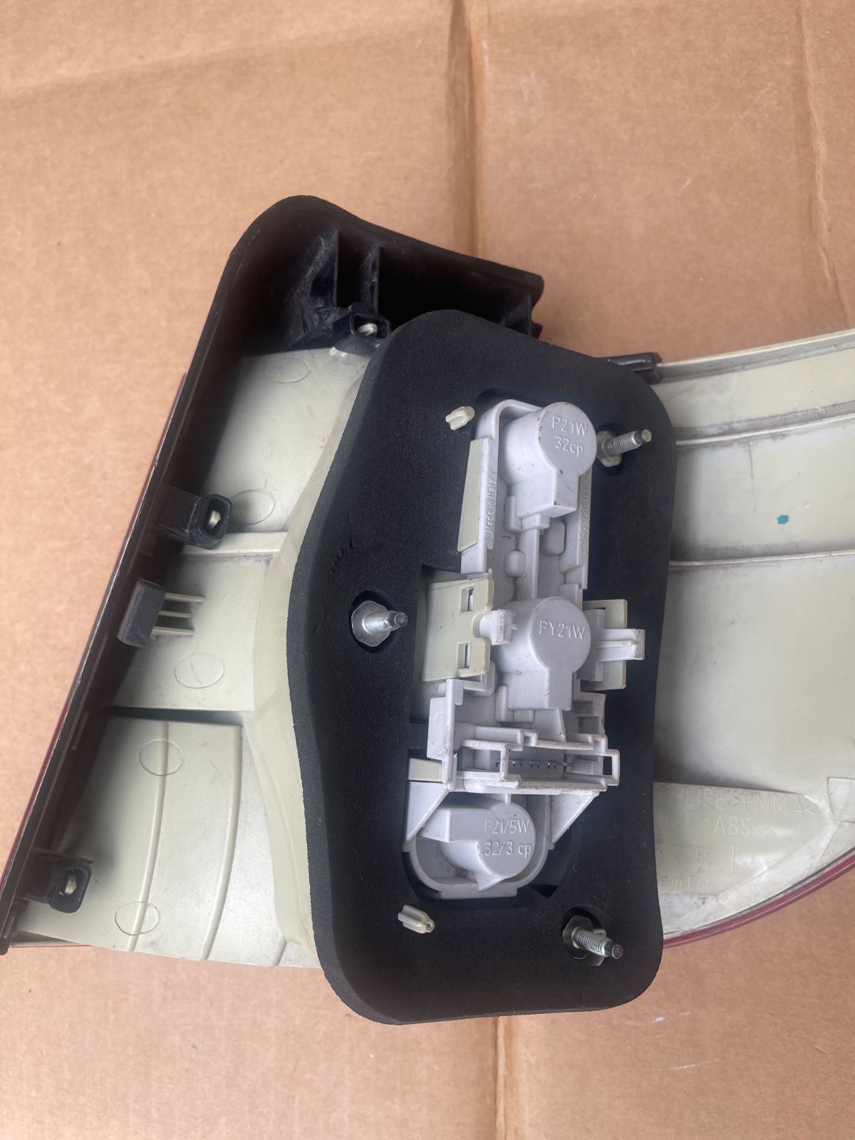 MERCEDES-BENZ B-CLASS W245 LEFT PASSENGERS SIDE TAILLIGHT 1698202564 A1698200377 - Image 4