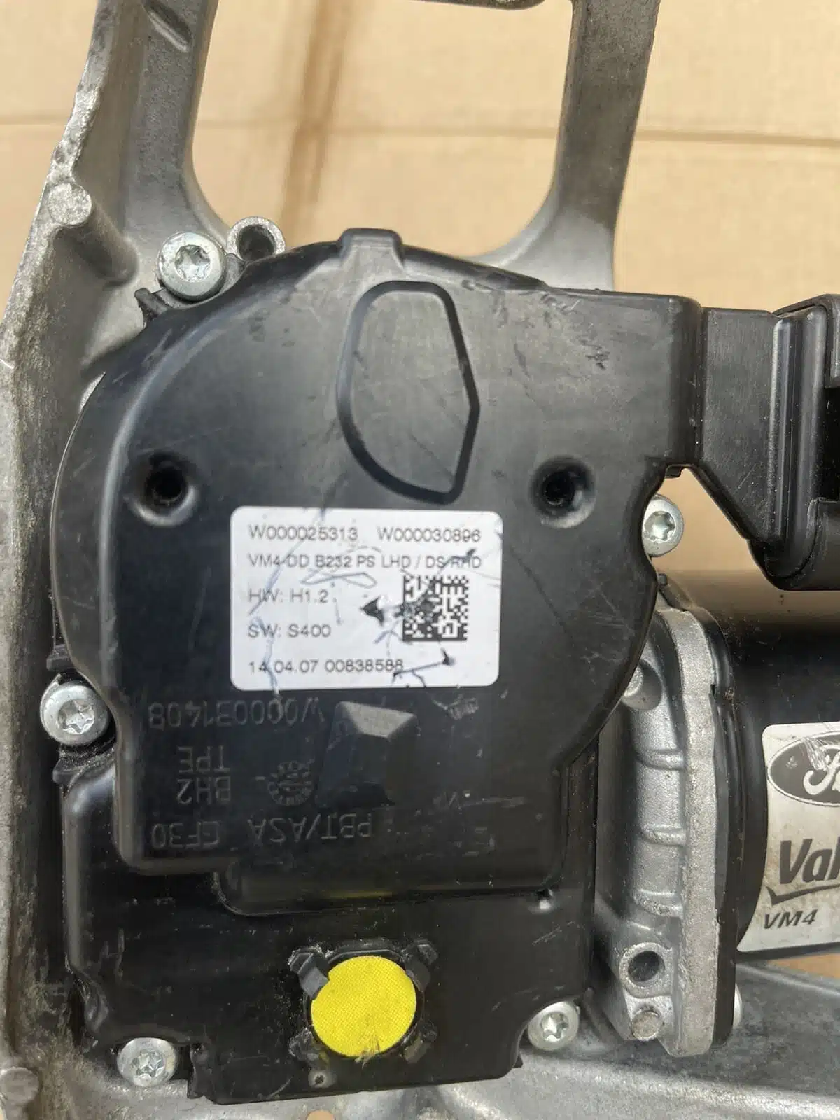 FORD B-MAX 2012-2024 DRIVER SIDE FRONT WIPER MOTOR WITH LINKAGE AV1117504BE - Image 6