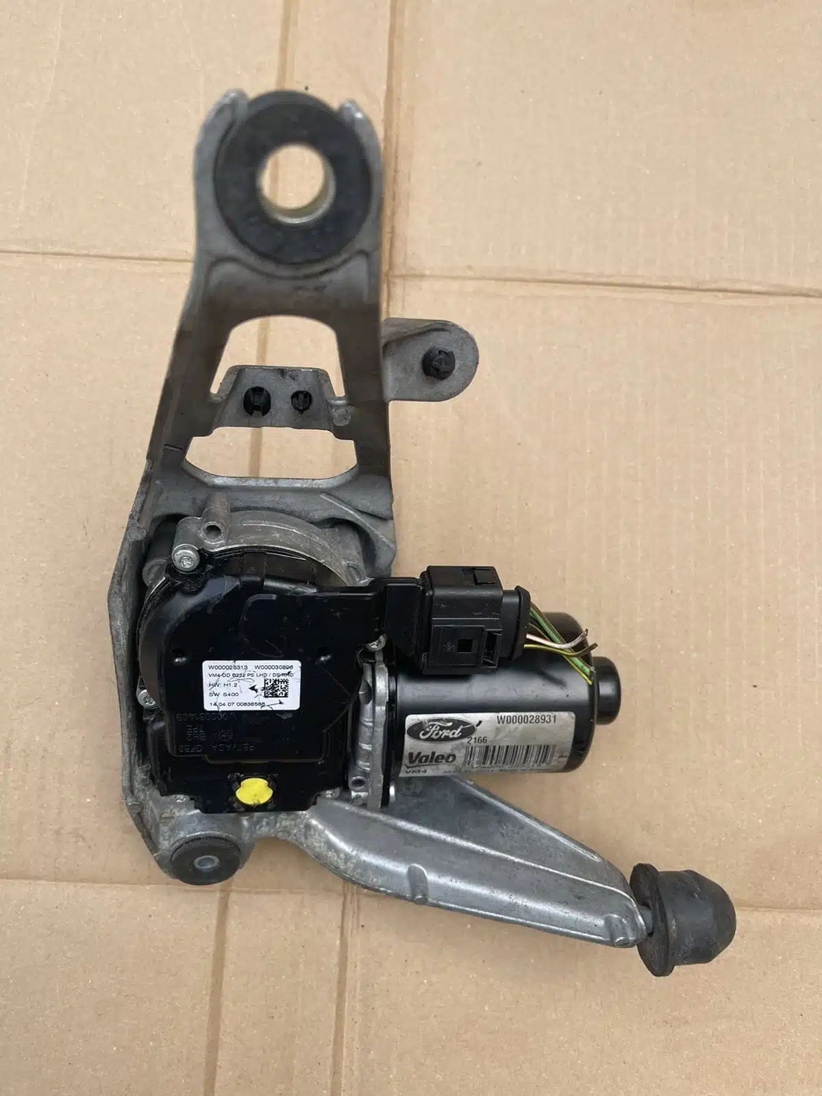 FORD B-MAX 2012-2024 DRIVER SIDE FRONT WIPER MOTOR WITH LINKAGE AV1117504BE
