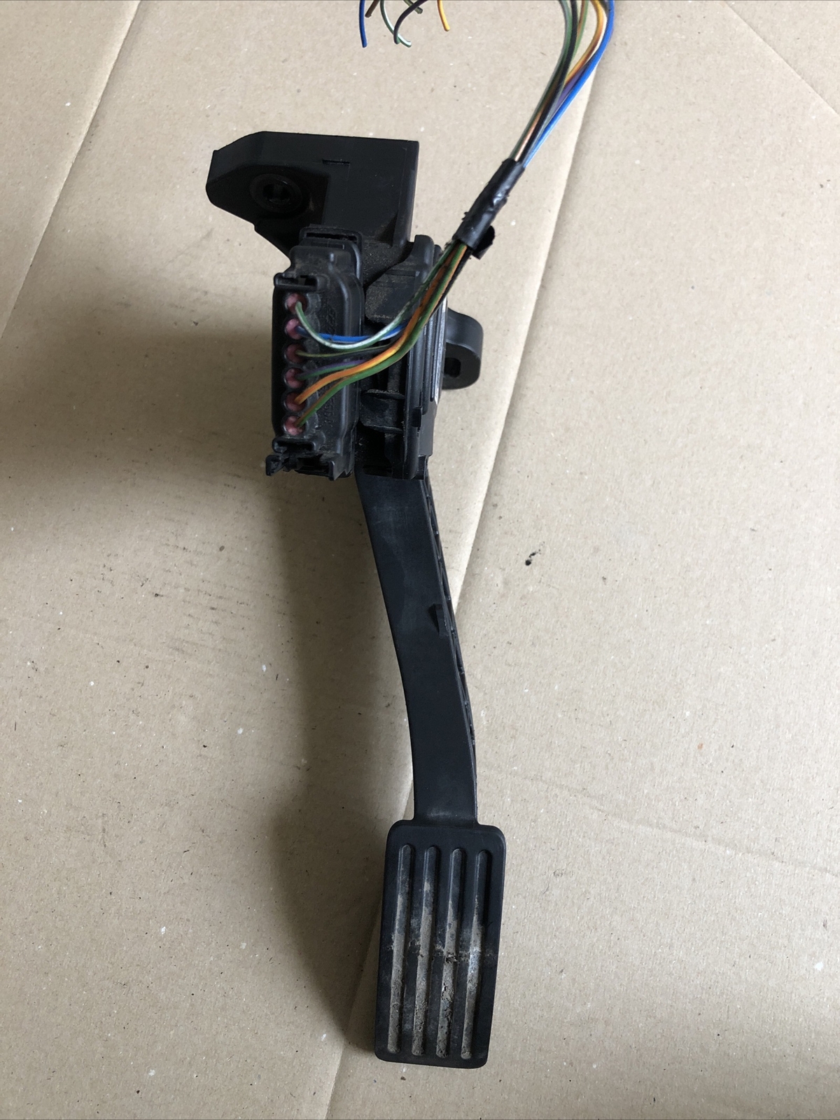 FORD TRANSIT ACCELERATOR PEDAL ELECTRIC 6C119F836CC 6PV00923810 - Image 2