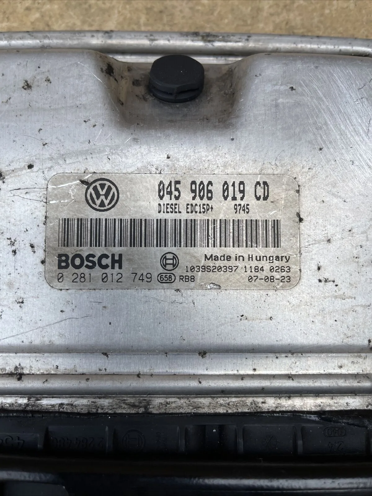SKODA FABIA MK2 2006-2014 ENGINE CONTROL UNIT MODULE ECU 045906019CD 0281012749 - Image 2