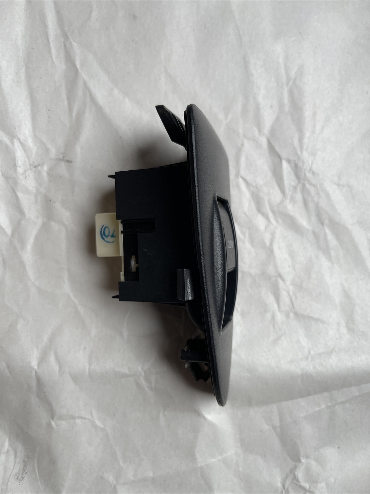 TOYOTA AVENSIS T25 2003-2008 LEFT SIDE REAR WINDOW CONTROL SWITCH 7427205020 - Image 5