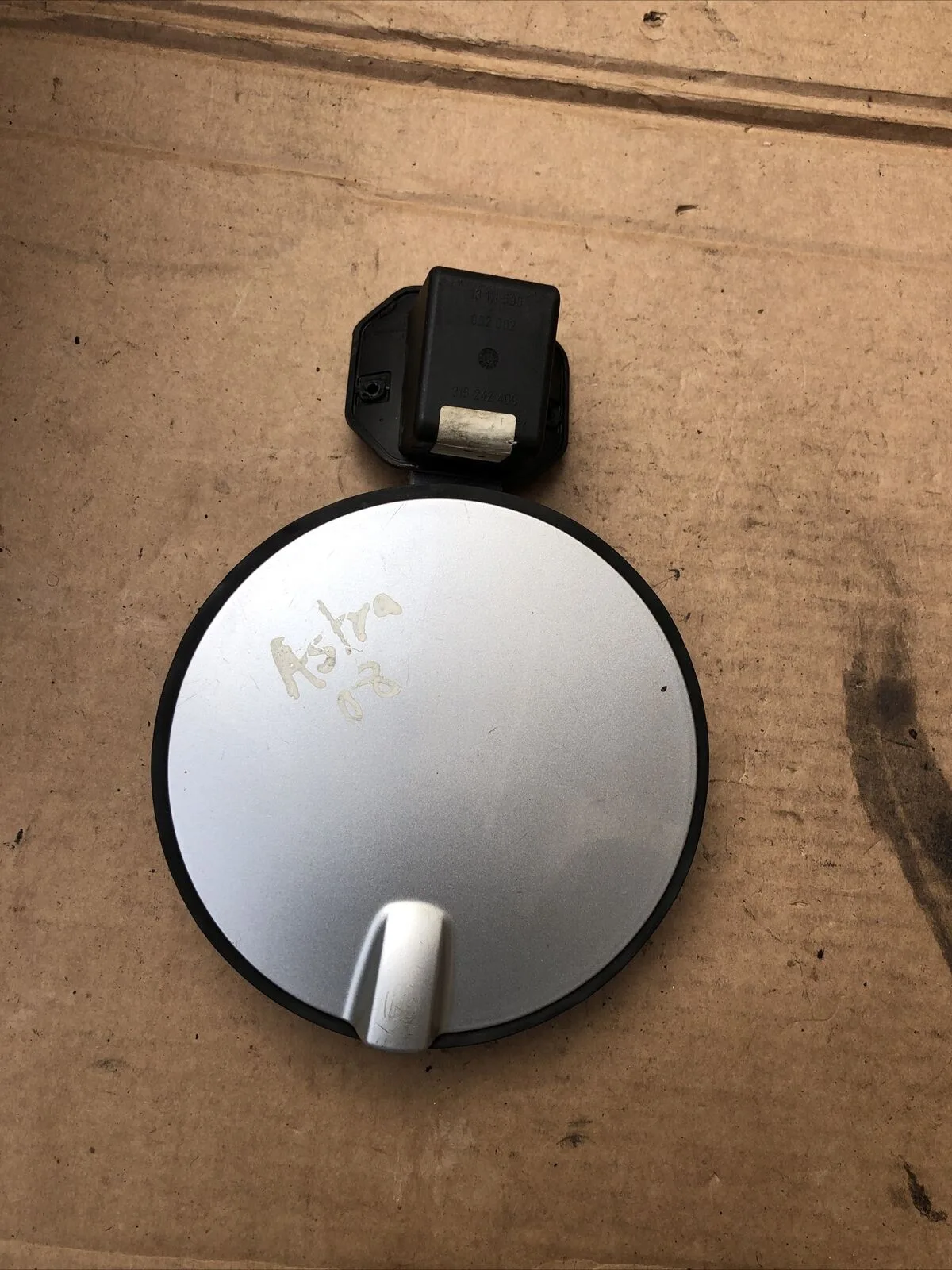 VAUXHALL ASTRA H 2004-2010 FUEL TANK CAP 13111667 315242409 25048828 - Image 3