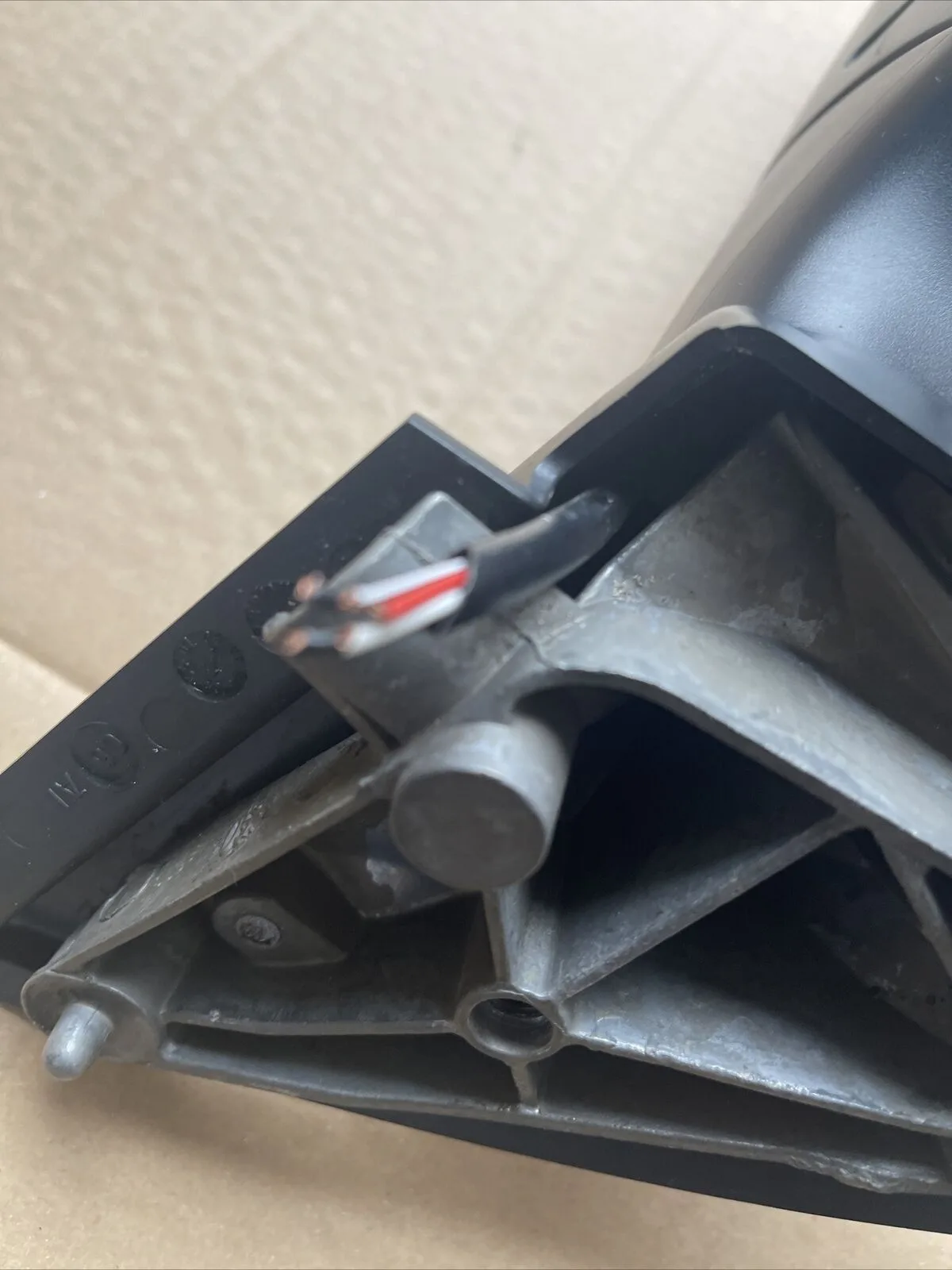 AUDI A4 LEFT PASSENGER SIDE DOOR ELECTRIC WING MIRROR E1010681 MISSING CABLE - Image 7