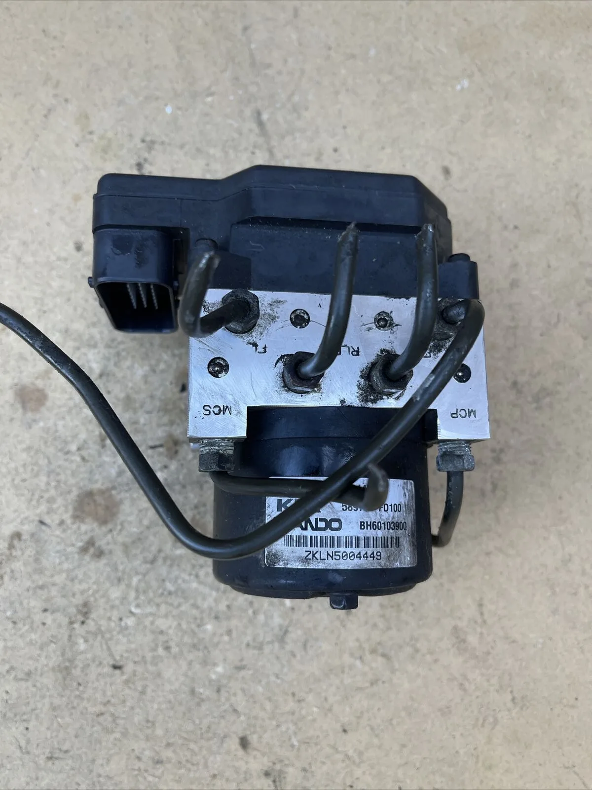 KIA RIO ABS PUMP CONTROL MODULE UNIT 58970-FD100 BH60103900 - Image 4