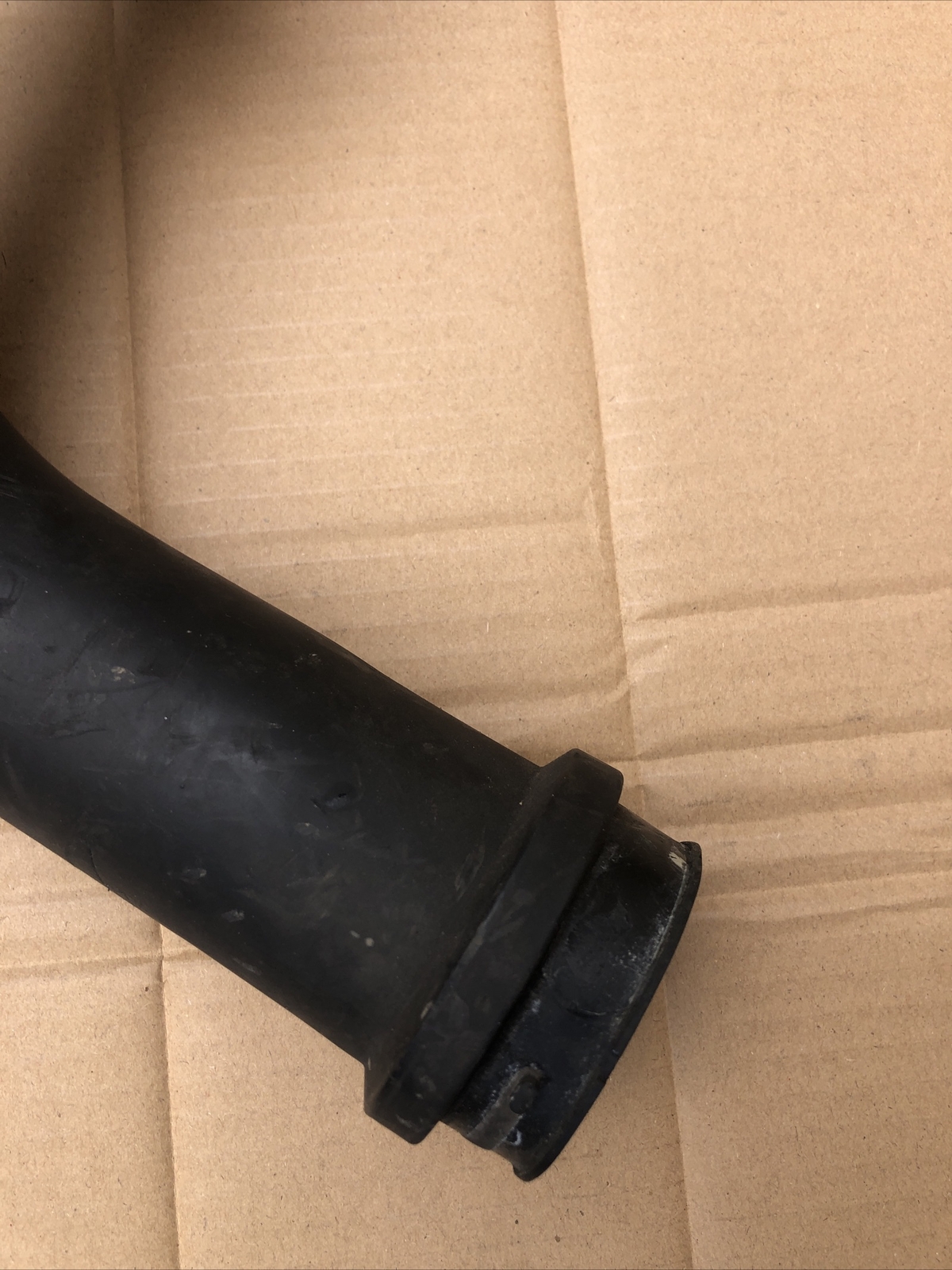 MAZDA 6 MK2 DIESEL AIR INTAKE HOSE PIPE R2AA13231 - Image 3