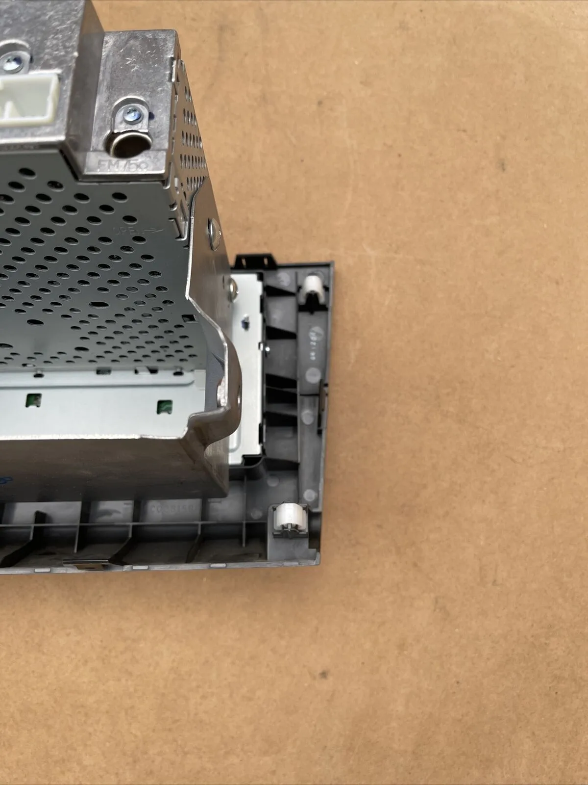 SUZUKI GRAND VITARA II ANTI-THEFT RADIO FM/AM CD R-D-S UNIT FA012562 FF011148A4 - Image 11