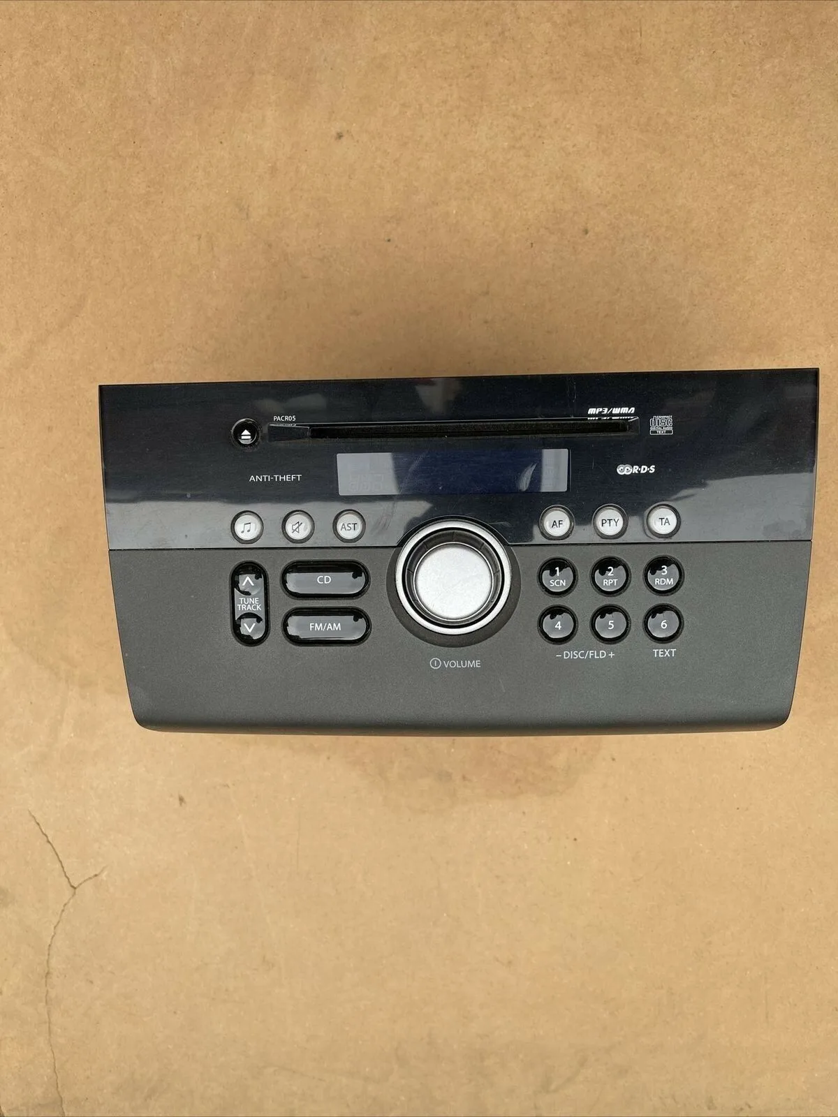 SUZUKI GRAND VITARA II ANTI-THEFT RADIO FM/AM CD R-D-S UNIT FA012562 FF011148A4