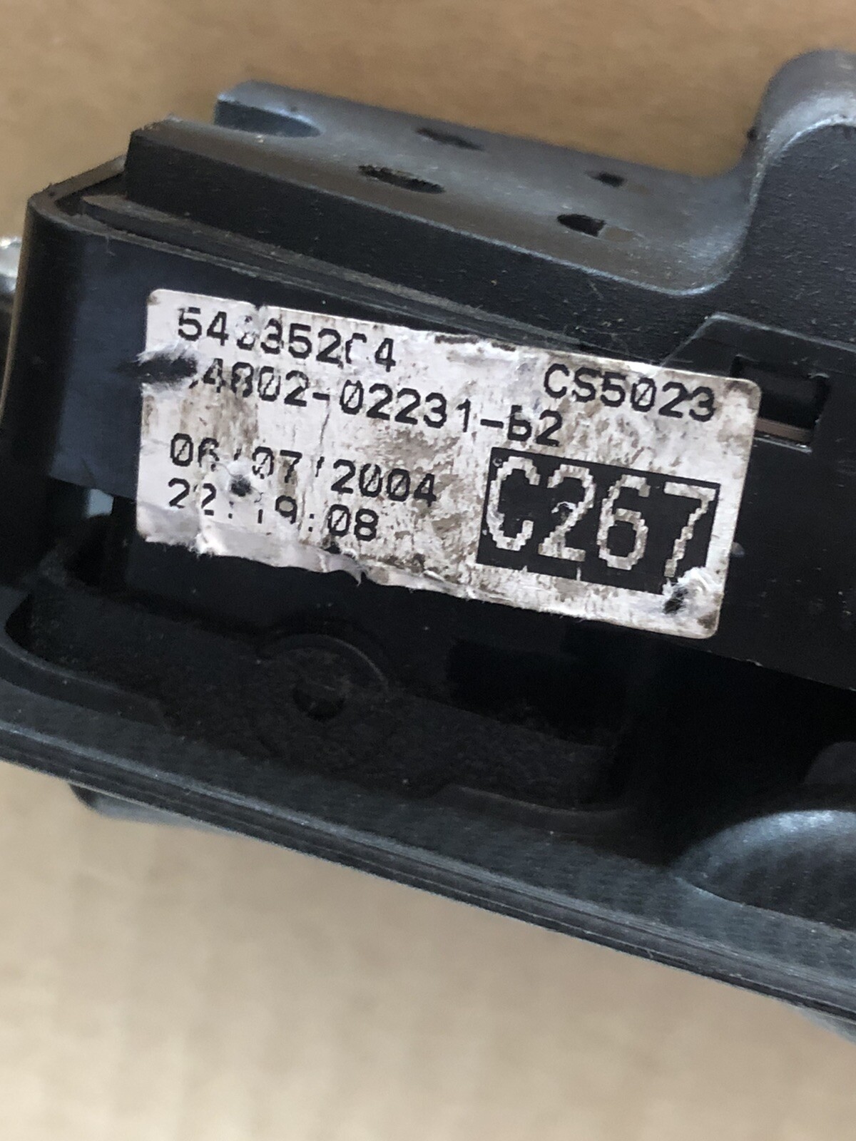 TOYOTA COROLLA 3DOOR ELECTRIC WINDOW CONTROL SWITCH 8480202231 54355670 - Image 2