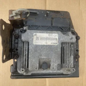VAUXHALL ZAFIRA B 2005-2015 ENGINE CONTROL UNIT MODULE ECU 0281014452 55556279