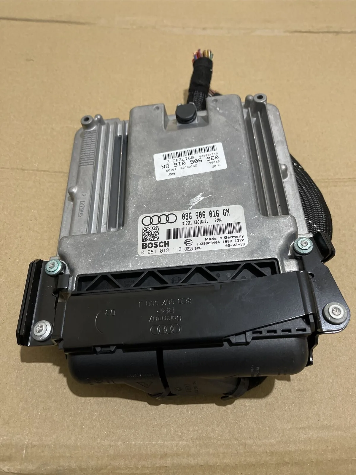 AUDI A4 B7 2004-2008 ECU ENGINE CONTROL UNIT MODULE 03G906016GN 0281012113