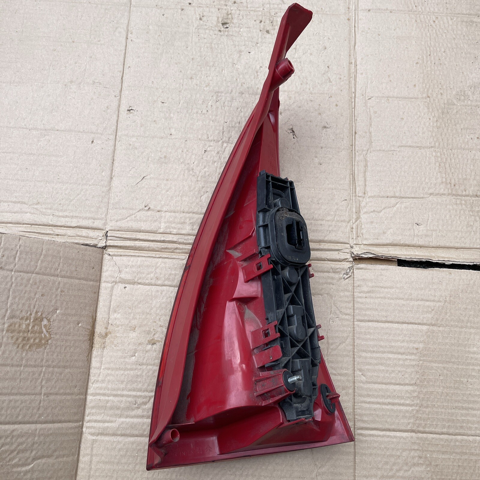 CITROËN C3 2005-2010 LEFT PASSENGER SIDE REAR TAIL LIGHT 00006350X5 - Image 4