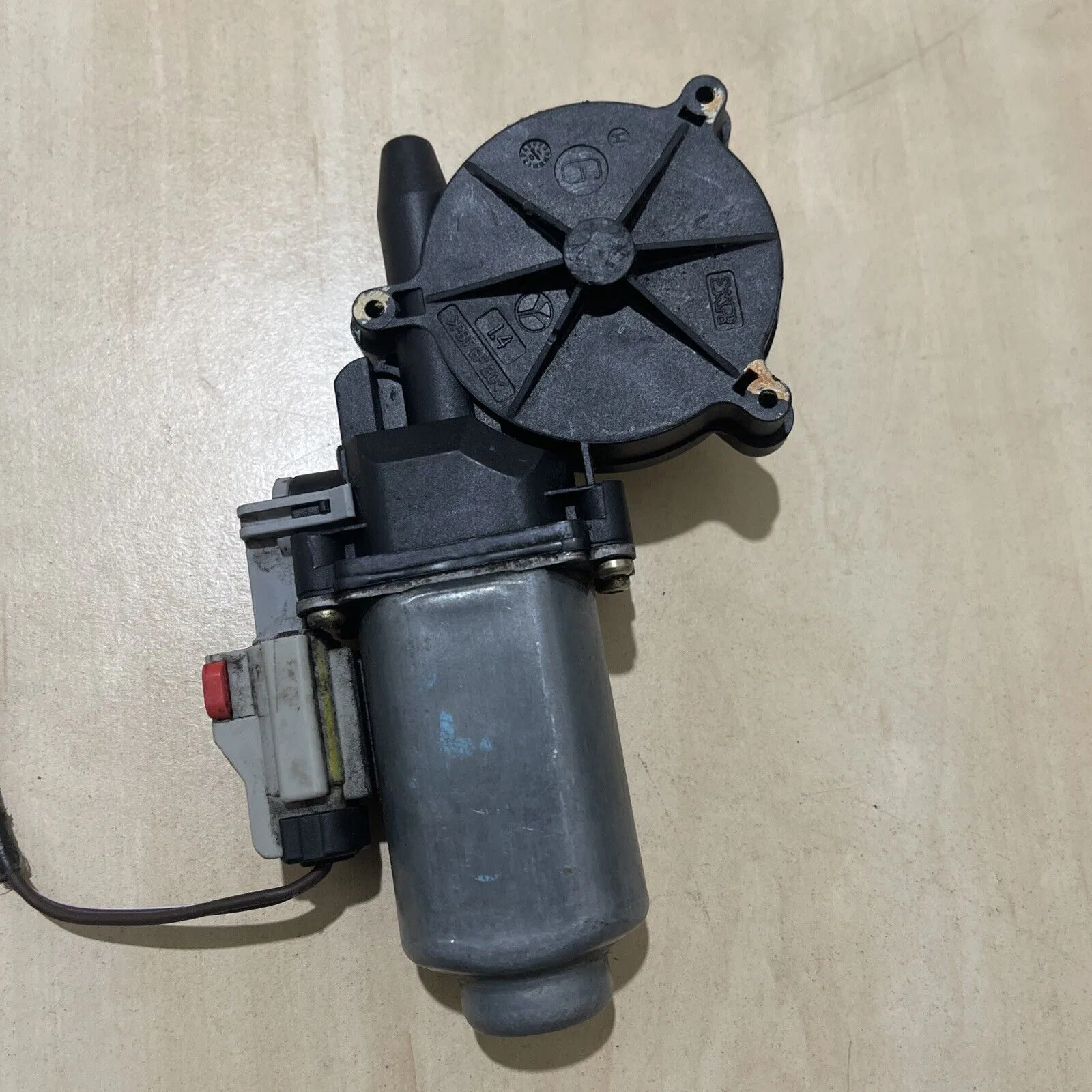 JEEP CHEROKEE 2001-2008 FRONT RIGHT DRIVER SIDE WINDOW MOTOR REGULATOR 400613 - Image 3