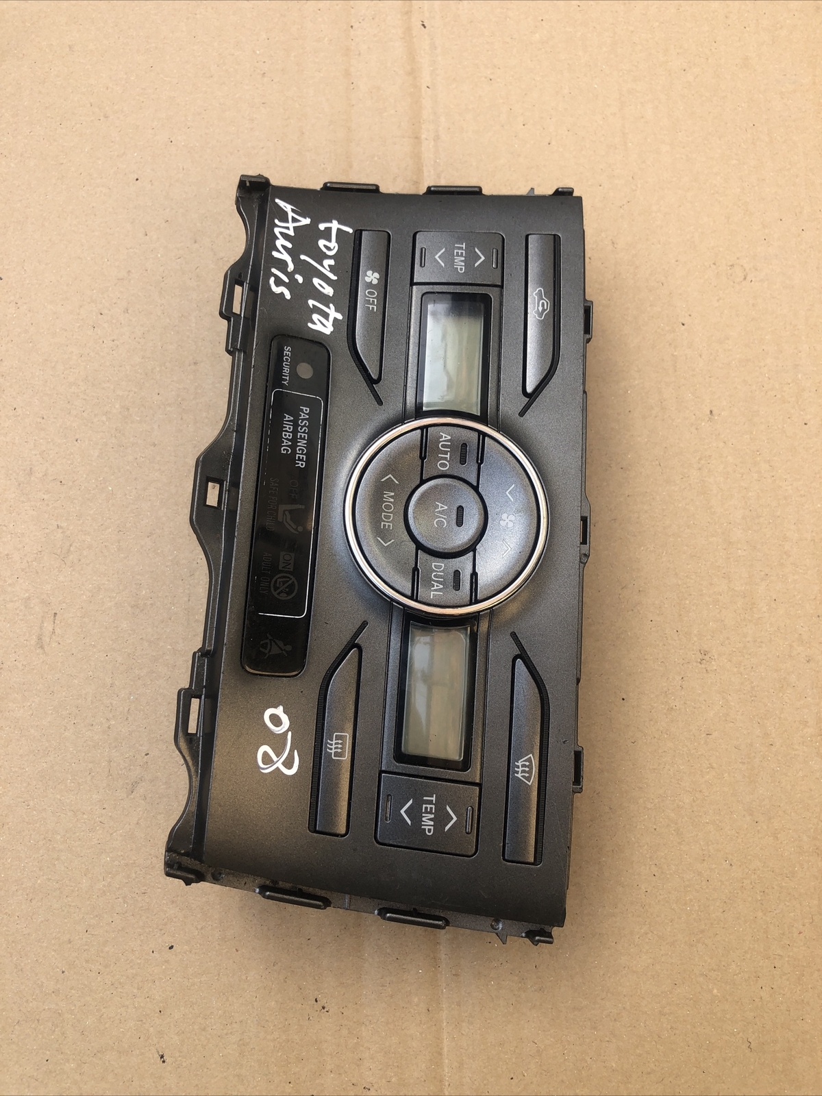 TOYOTA AURIS E15 2007-2012 CENTRE A/C HEATER CONTROL PANEL UNIT 55900-02230B - Image 2