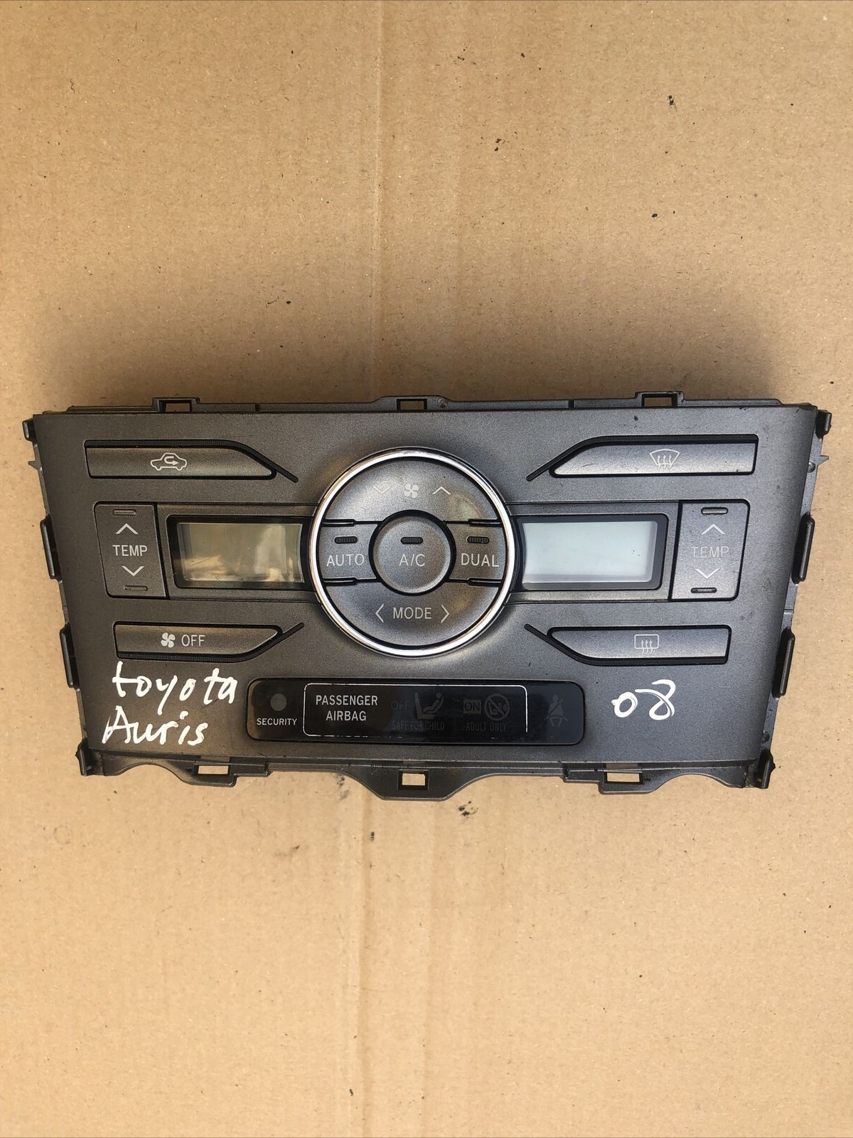 TOYOTA AURIS E15 2007-2012 CENTRE A/C HEATER CONTROL PANEL UNIT 55900-02230B