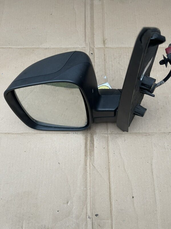 PEUGEOT CITROEN FIAT LEFT PASSENGER SIDE DOOR ELECTRIC WING MIRROR E24020004