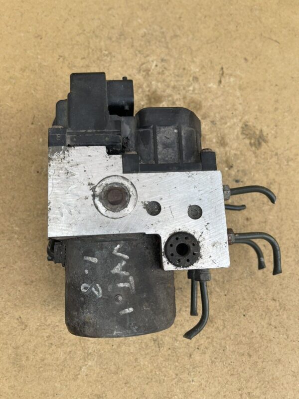 TOYOTA AVENSIS PETROL ABS PUMP CONTROL MODULE UNITE  0273004559 0265216825 - Image 2