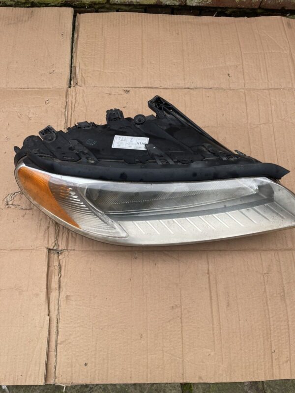 VOLVO V70 2007-2010 RIGHT DRIVER SIDE HEADLIGHT HEADLAMP 31214354 6331100001