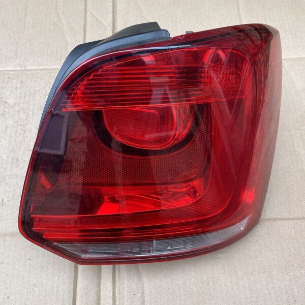 VW POLO V 2009-2014 RIGHT DRIVER SIDE REAR TAIL LIGHTS 6R0945258B 6R0945112 - Image 2